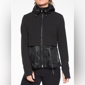 Athleta Women’s Windy Point Hoodie Size Medium